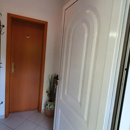 Ginkgo, - Pula Apartman